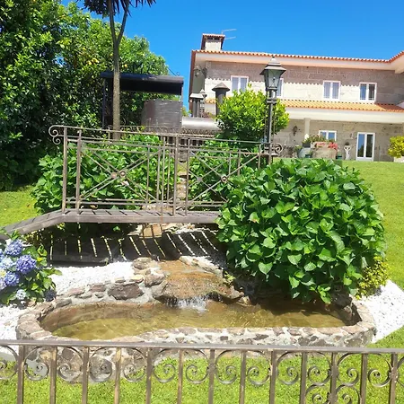 Elegancia & Carros לינה וארוחת בוקר Penamaior