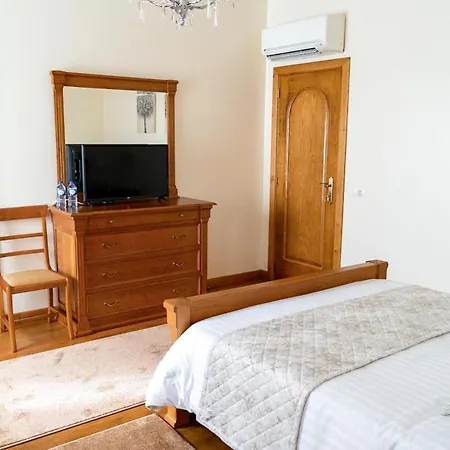 Elegancia & Carros 4* Penamaior