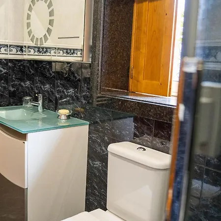 Bed & Breakfast Elegancia & Carros Penamaior