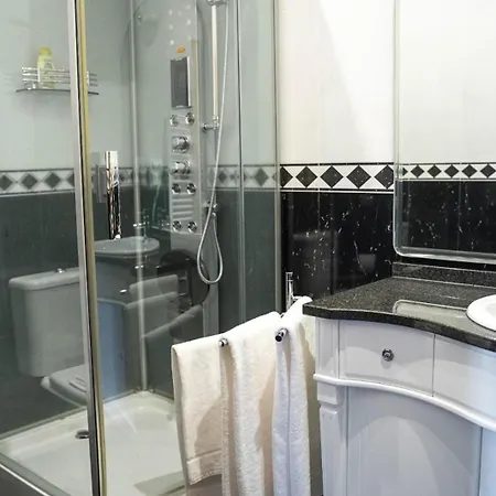 فندق مبيت وإفطار Elegancia & Carros Penamaior