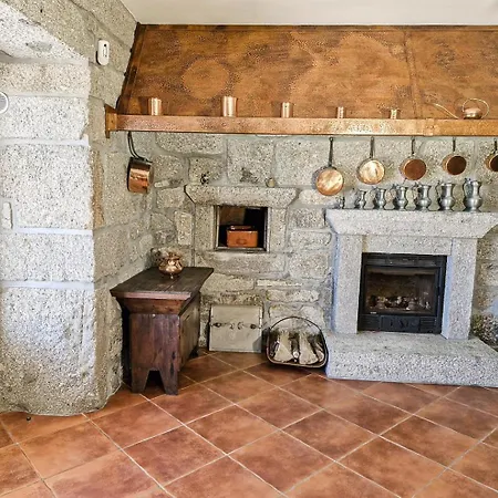 Elegancia & Carros לינה וארוחת בוקר 4*