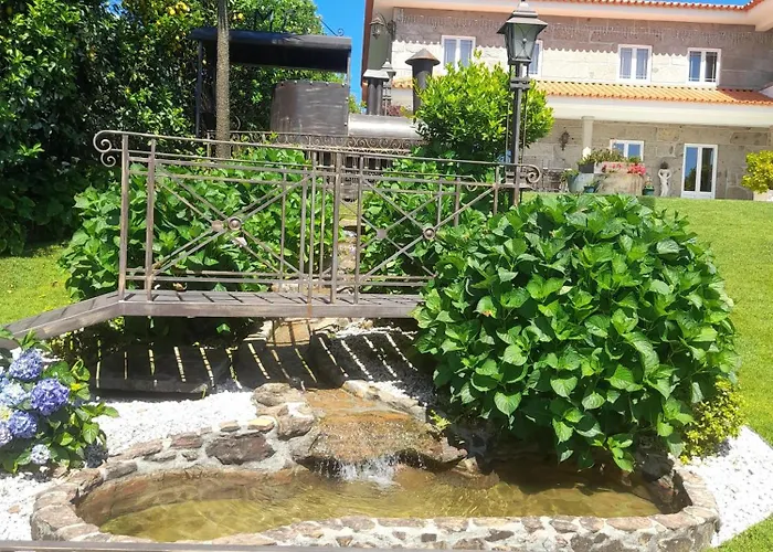 Elegancia & Carros Bed & Breakfast Penamaior