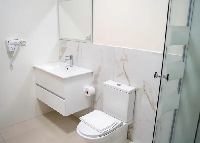 Elegancia & Carros Bed & Breakfast Penamaior